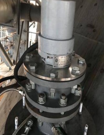 高溫雷達(dá)物位計(jì)現(xiàn)場(chǎng)應(yīng)用圖片(圖1)